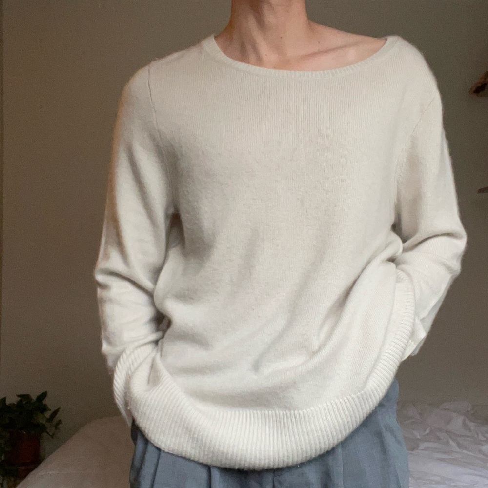 WOOL-CASHMERE SWEATER